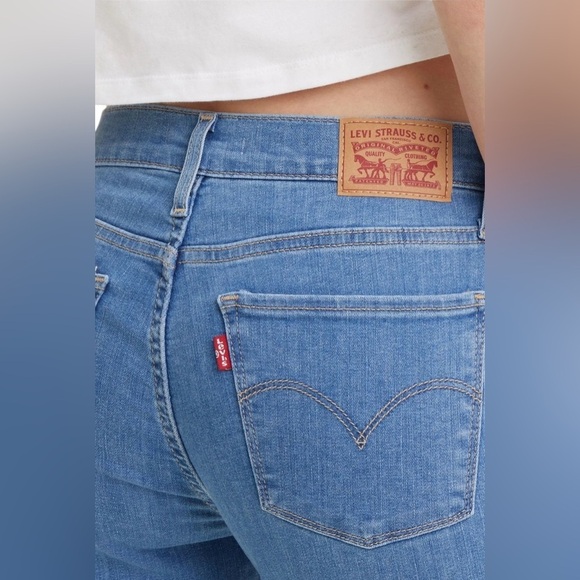 Levi's 710 Super Skinny High Rise Jeans - Light Blue Wash - Size 30 - Picture 6 of 11